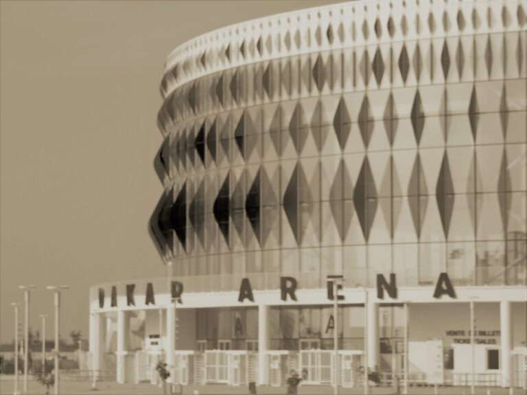 Dakar Arena в Диамниадио, Сенегал, 3 март 2019 г. Архивен кадър на съоръжението; не показва българската делегация или откриването през 2026 г.
