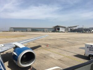 Abuja International Airport terminal, 26 November 2017. Illustrative archive; not the evacuation flight or the patient.