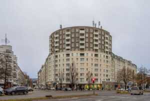 Apartment building in Berlin, December 2024; illustrative, not a confirmed property subject to the proposal