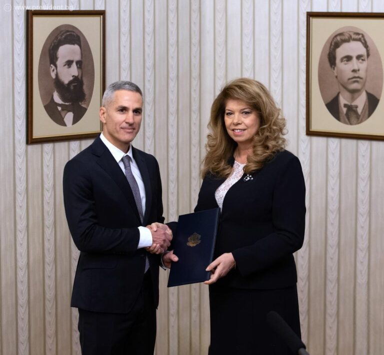 Andrey Gyurov and Iliana Iotova at the Presidency, 12 February 2026. Archive photo, not a frame from the televised debate on 29 October.