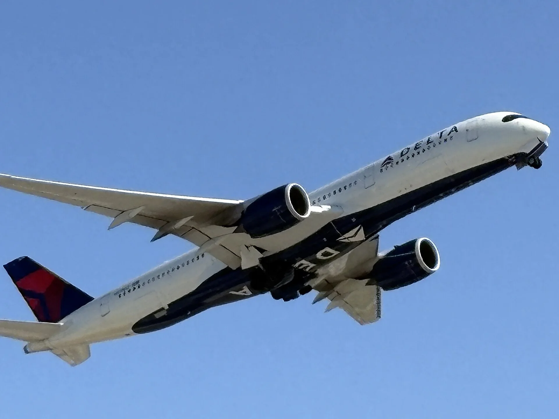 Delta Airbus A350-900 taking off from Atlanta in April 2025.